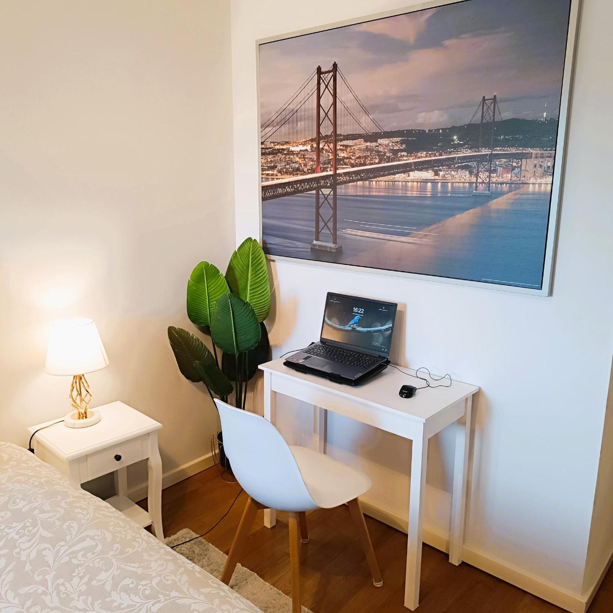 Lisbon Relax Pool Apartment - Free Parking Garage Exterior photo